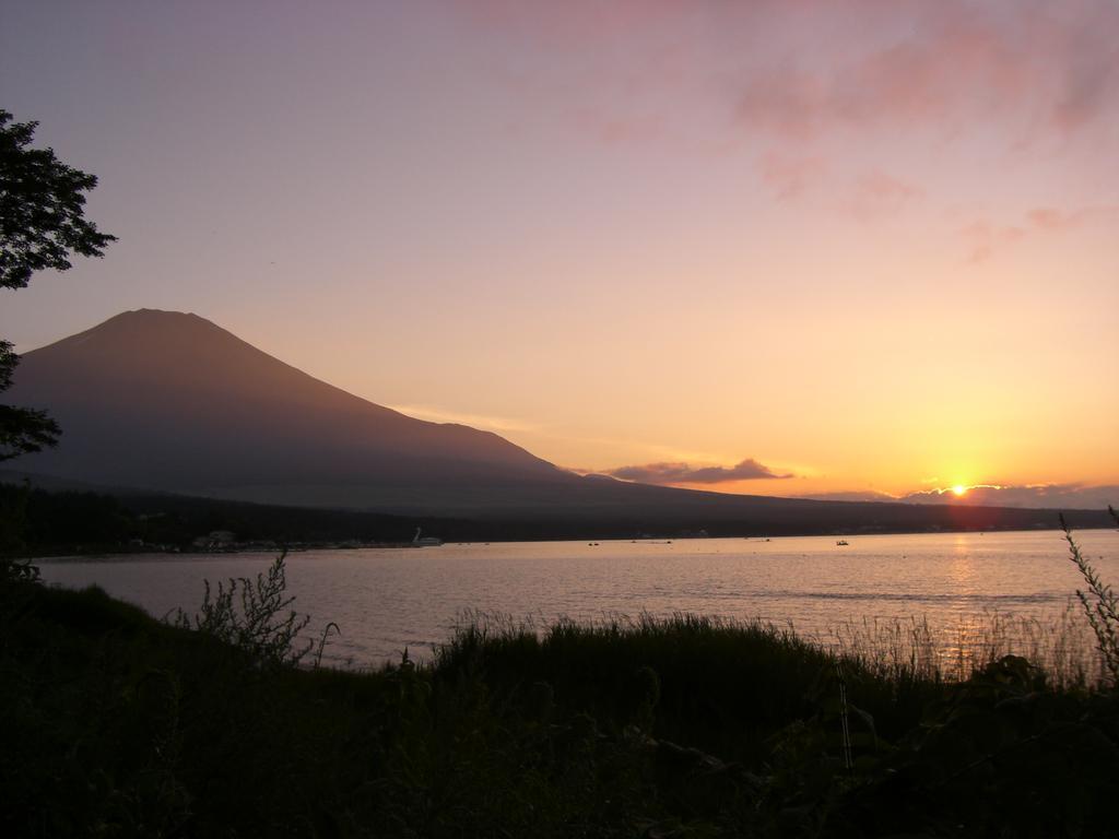 Sundance Resort Yamanakako Buitenkant foto